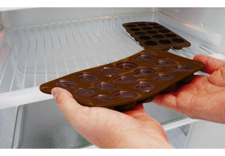 STAMPO CIOCCOLATINI ROBOCHOC IN SILICONE SILIKOMART FORNO EASYCHOC SCG18